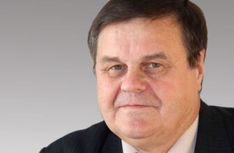 Александр Меньчиков. С футболом на всю жизнь Меньчиков Александр Павлович